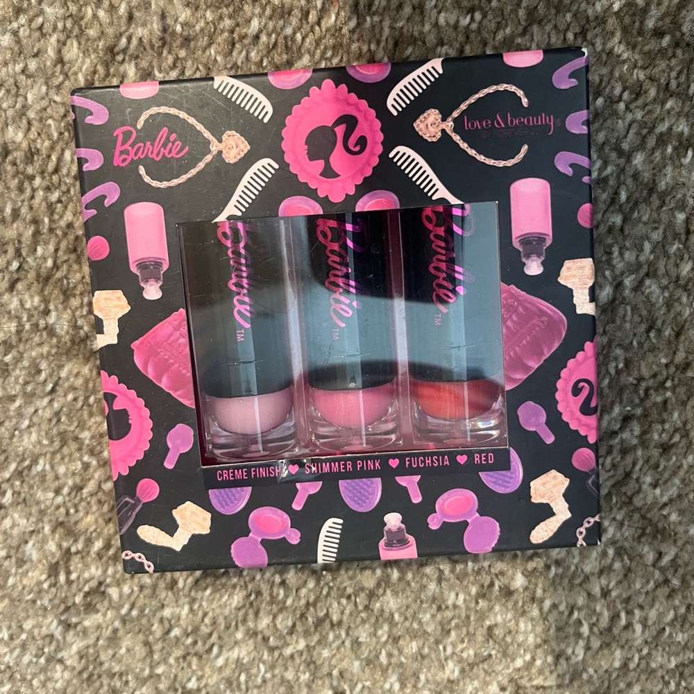 Barbie Love & Beauty Lip Gloss Set - Creme Finish, Shimmer Pink, Fuchsia, Red